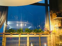 -臻鲜燕海鲜融合餐厅(金陵style店)