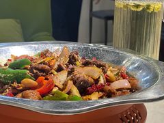 -休记光头香辣蟹干锅店(衣冠庙店)