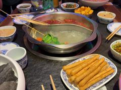 -来涮蜀鲜货火锅串串香(菜市口店)
