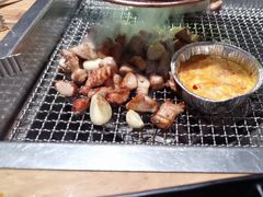-肉甲韩国木炭烤肉(新壹街1店)