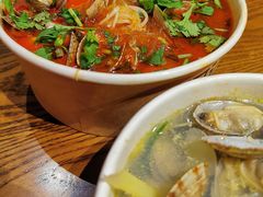 -何记花甲(海岸城旗舰店)