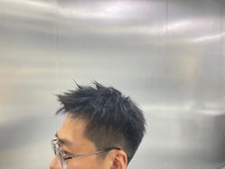 -Tloml salon