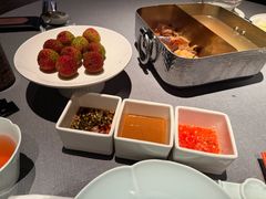 -左庭右院鲜牛肉火锅黑金店(陆家嘴中心店)