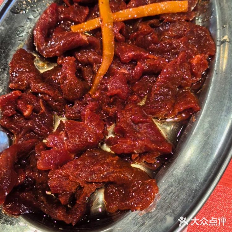 舌尖上的云南风情!滇一刀酸菜牛肉火锅美味探寻