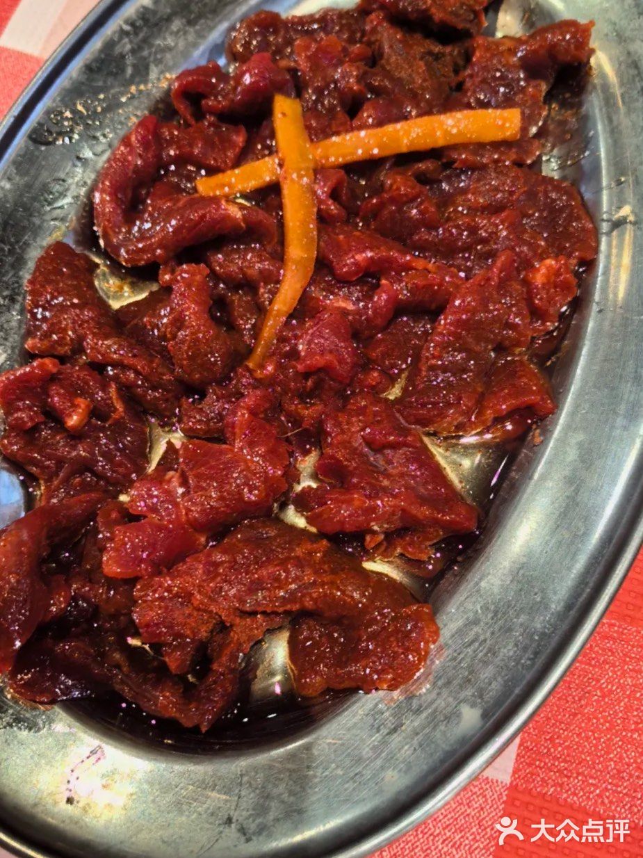 舌尖上的云南风情！滇一刀酸菜牛肉火锅美味探寻
