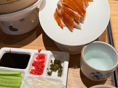 酥香嫩烤鸭-四季民福烤鸭店(前门廊房二条店)