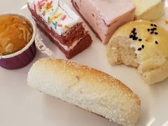 -岷山饭店-芝芝自助餐厅