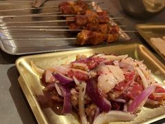 -围炉肉舍•炭烤活鳗•丹东海鲜烤肉(步行街店)