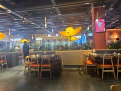 -老船舫·现做活鲜鱼馆(东郊记忆店)