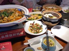 -魏铭鱼头捞饭(晋阳路店)