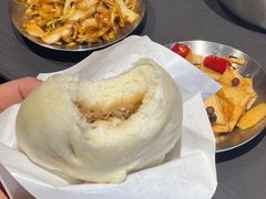 黑猪鲜肉包-味研所·麵