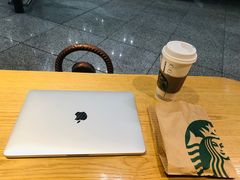 -星巴克(北京首都国际机场7店)