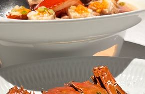 Black Pork Steamed Blue Crab