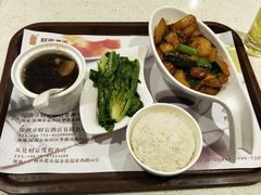 土豆红烧五花肉-名厨餐厅(财富酒店)
