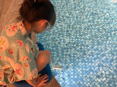 -涨巢·潮玩水疗局