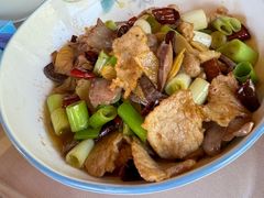 -湖泉水云间餐厅·弥勒地道菜(B座店)