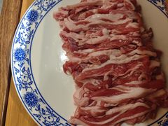 手切羊腿肉-曲氏老北京铜锅涮肉•火锅(不老街店)