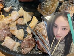-江南猪肉商会无限续吃(弘大店)