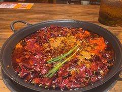 -旧街市鲜货老火锅(大光路店)