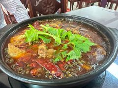 -三江砂锅(玉带小区店)