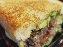 双层牛肉芝士汉堡-The Habit Burger Grill 哈比特汉堡(复兴soho店)
