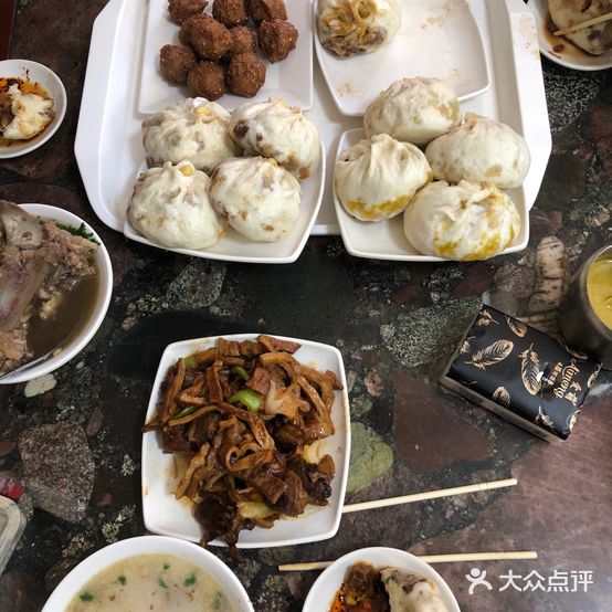 白杨包子(总店)