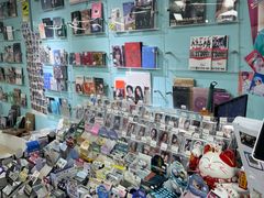 -Love Star追星馆(上海大悦城店)