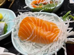 -淡尾·海鲜自助概念餐厅(虹桥南丰城店)