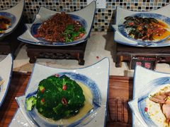 -吉布鲁 牛排海鲜自助(岳塘步步高广场店)