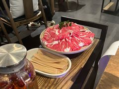 -尚尚仙·酸汤猪手·猪肚鸡火锅(华联万柳购物中心店)