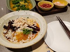 -半山腰·云南菜(侨福芳草地店)