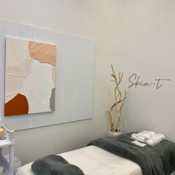 -肌玉·SkiNCare多元化护理中心