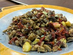 -乡村馕坑肉·烧烤·新疆菜·本地人更爱吃(阿勒泰首店)