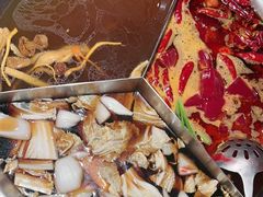 -廖掌柜·重庆鲜货火锅(上海首店)