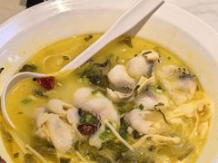 -渝是乎酸菜鱼·川渝小炒(新世界百货望京店)
