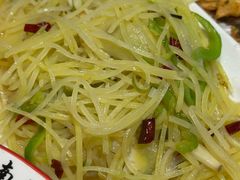 -鲁南仔·滕州炒鸡(经三路店)