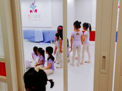-艺彩童馨舞蹈培训学校(西湖道校区)