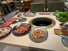 -Ant 蚂蚁洞烤肉·大营地(上海静安大悦城店)