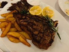 -卡佩罗意大利餐厅及酒吧Al Cappello Trattoria