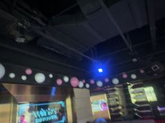-温莎KTV(珠江路店)