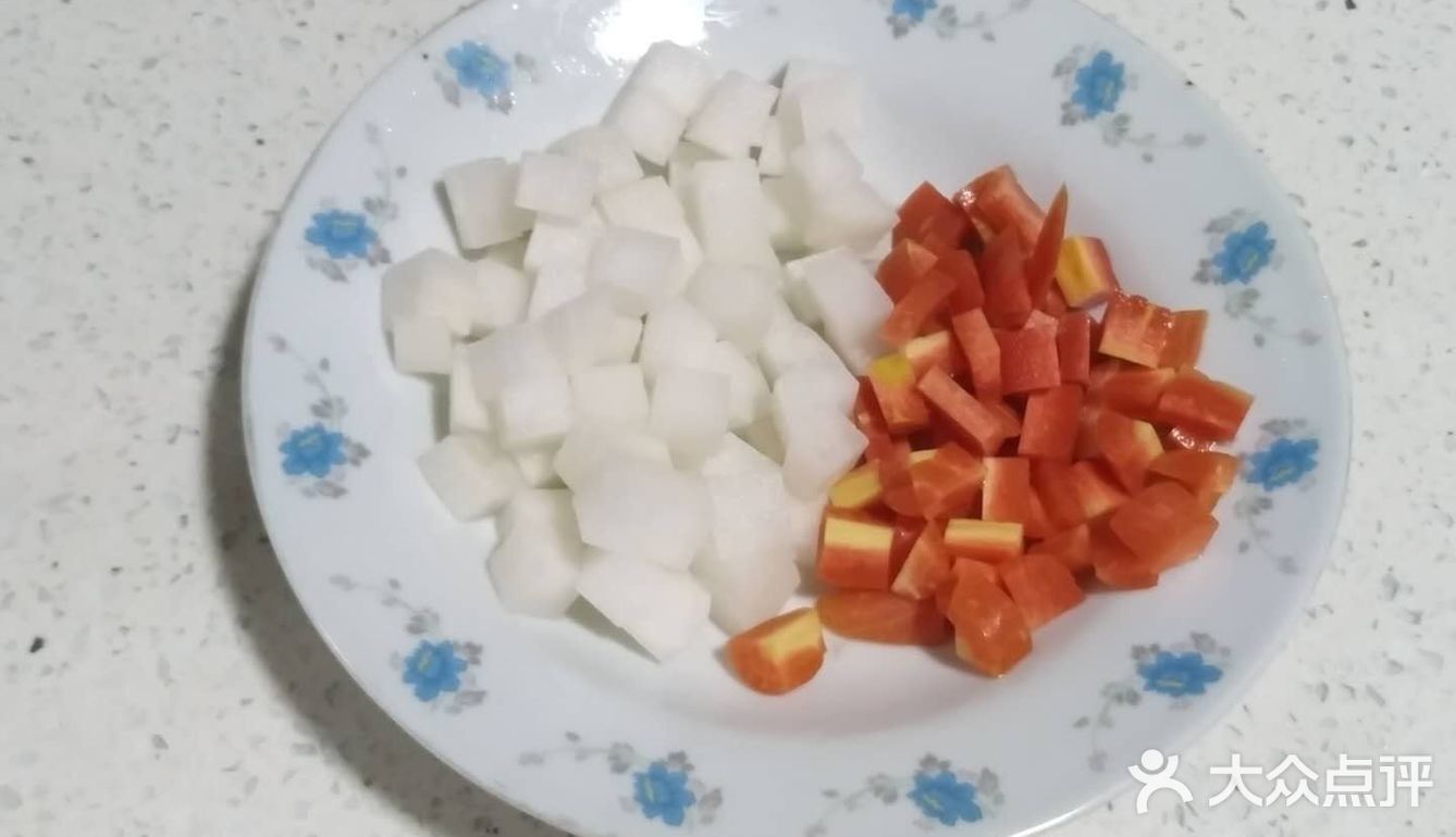 酸辣可口而且脆爽解腻的酸辣萝卜丁