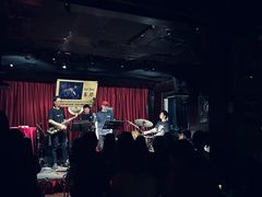 -东岸Cafe 爵士俱乐部