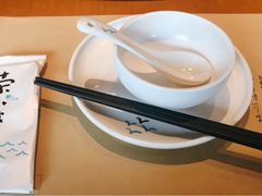 餐具摆设-荣小馆(椒江青悦城店)