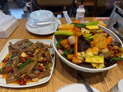 -干老庆贵州留一手烤鱼·地摊火锅(财经大学店)