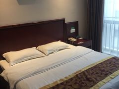 高级大床-格林豪泰智选酒店(合肥西站西七里塘地铁站店)