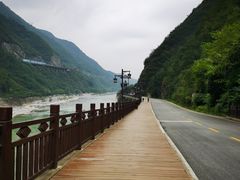 -汉中石门栈道风景区