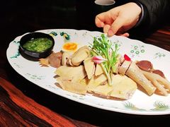-粤·向群饭店(麓景路店)