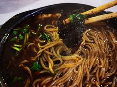 -劝君上当上当一回(剧院老店)