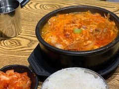 -吴草鸡爪오초닭발韩食堂(融恒盈嘉中心店)