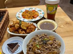 -暖食光·台式家庭餐厅·生日主题店(万达店)